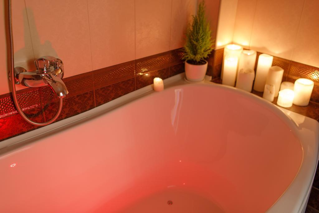 Royal Suite Apartment With Jacuzzi 수미 외부 사진