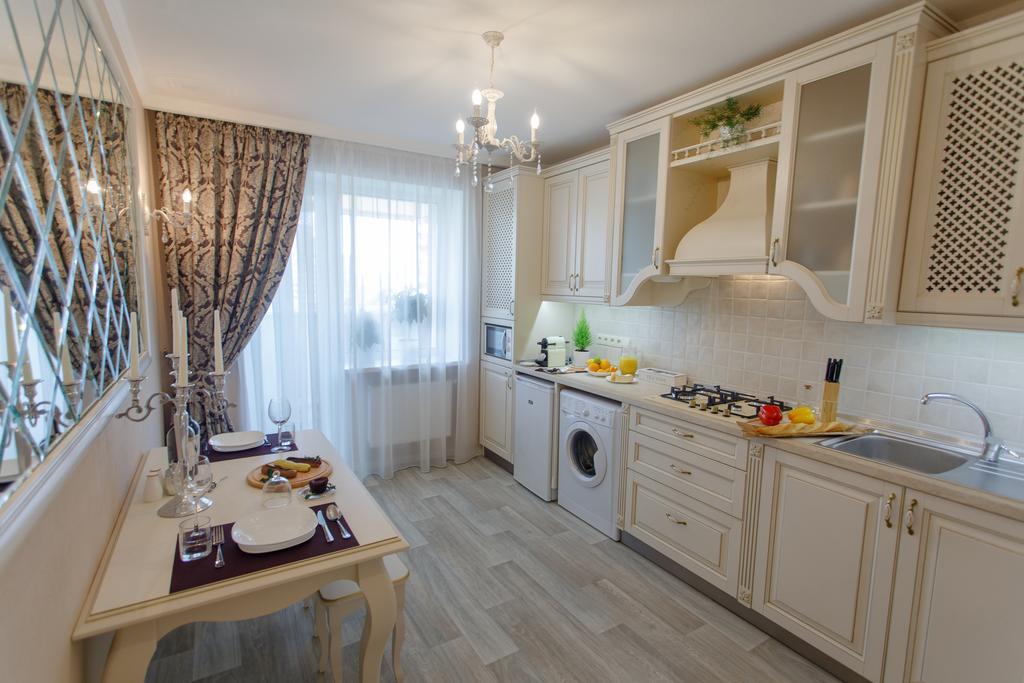 Royal Suite Apartment With Jacuzzi 수미 외부 사진