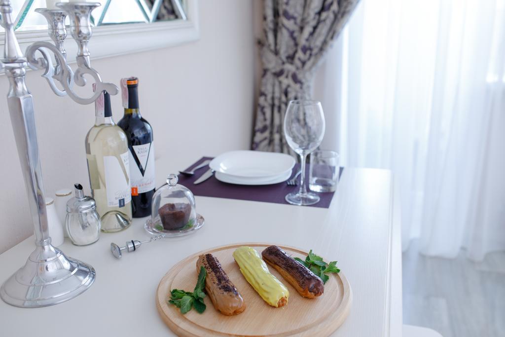 Royal Suite Apartment With Jacuzzi 수미 외부 사진